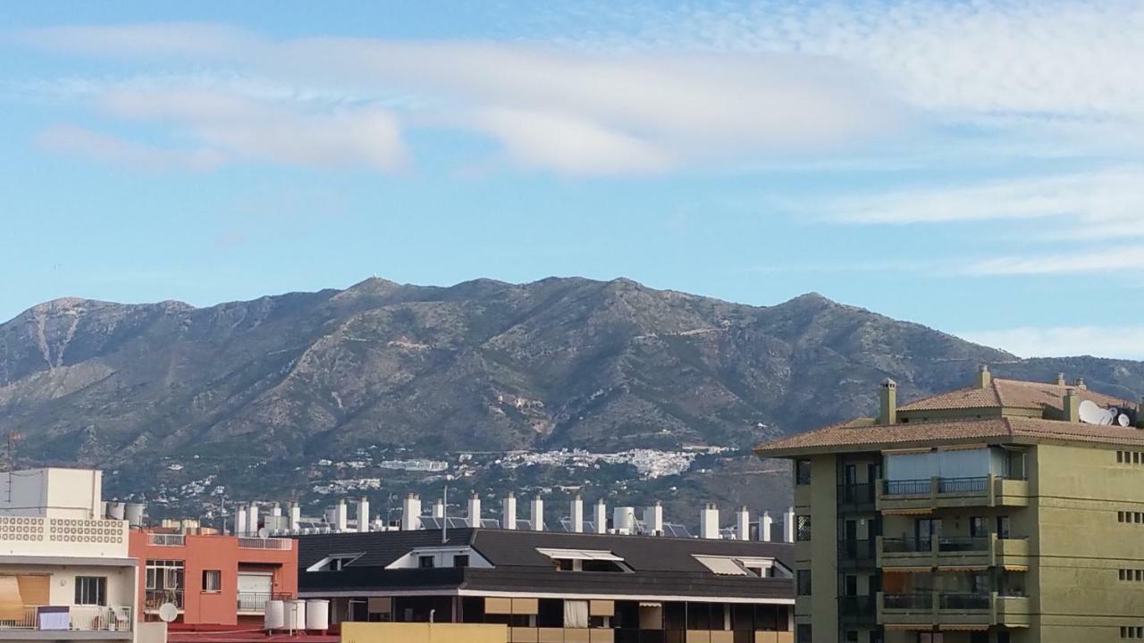 Apartamento Junto Al Puerto De Fuengirola Apartment Bagian luar foto
