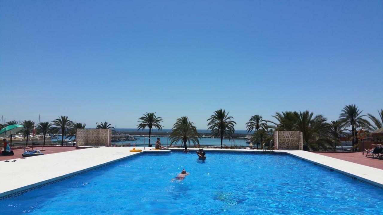 Apartamento Junto Al Puerto De Fuengirola Apartment Bagian luar foto